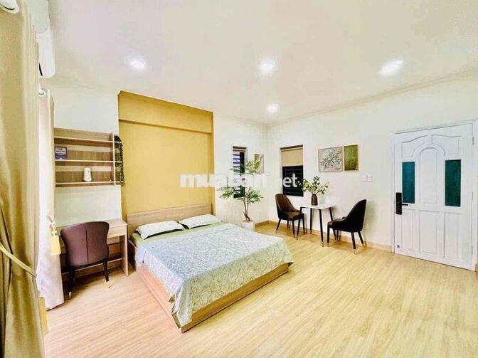✨CẬP BẾN CĂN HỘ 1PN BAN CÔNG LỚN FULL CÔNG NĂNG NỘI THẤT GIÁP Q1