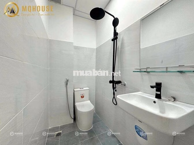 CHDV 1PN BAN CÔNG TÁCH BẾP MÁY GIẶT RIÊNG FULL NỘI THẤT NGAY AEON