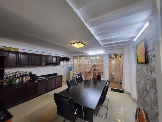 Bán nhà đẹp 5x18 khu dân cư Ven Sông Tân Phong giá 14 tỷ 