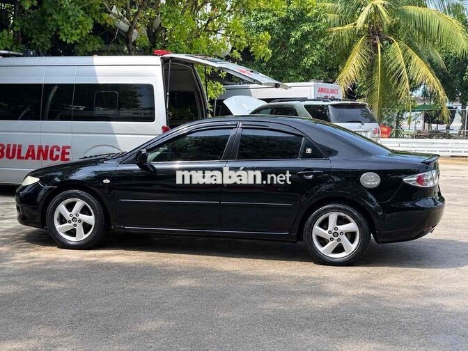 Mazda 6 2003 chính chủ gia đình đang dùng