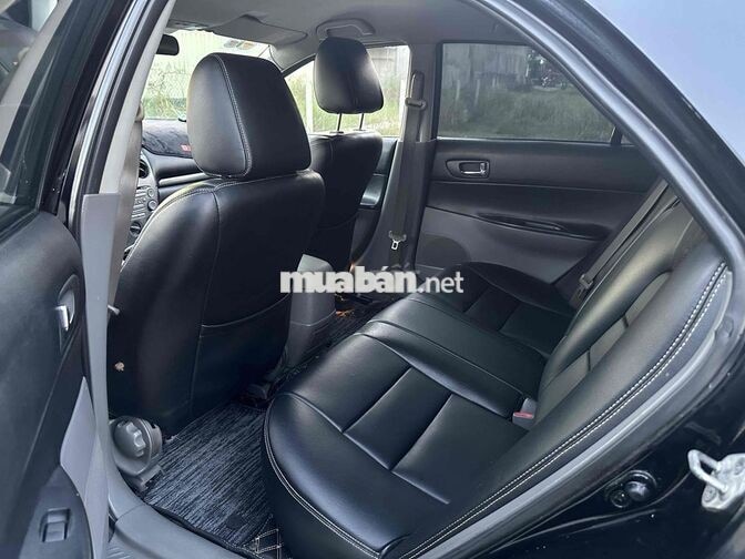 Mazda 6 2003 chính chủ gia đình đang dùng