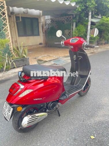 Piaggio Vespa 50cc 2022 màu Đỏ vỏ theo xe đủ gtdd