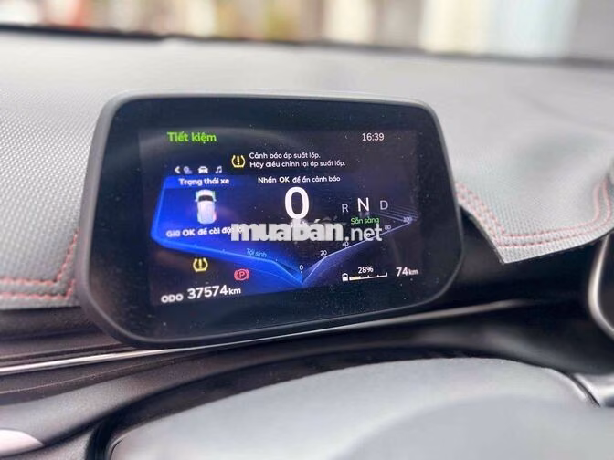 VinFast VF5 Plus 2025 Xám 37.000 km