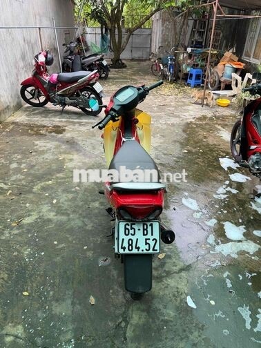Suzuki 110 Đỏ Việt Nam