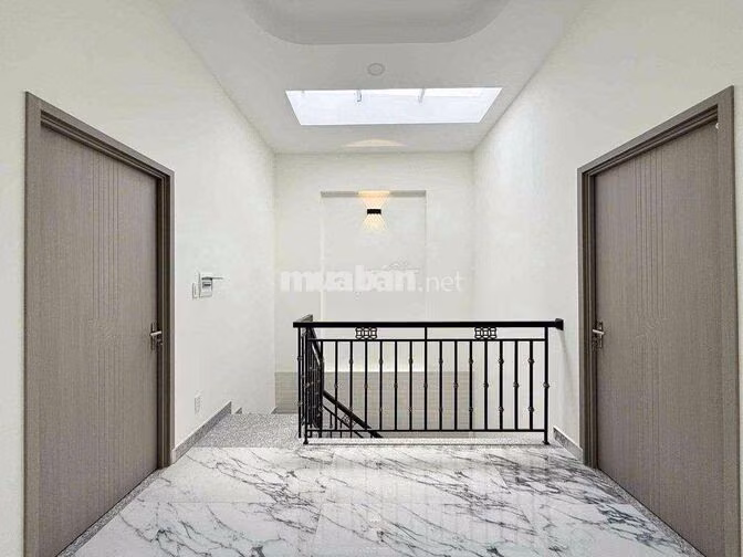 Cho thuê nguyên căn Mới Đẹp, 3pn 4wc, Đg Nguyễn Thượng Hiền P1 Gò vấp