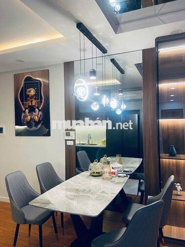 Bán gấp căn 2 ngủ 2wc+, diện tích 75m, giá 5 tỷ 3, vị trí trung tâm 
