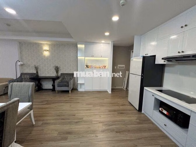 Screc Tower  80m2,2pn,2wc full nội thất