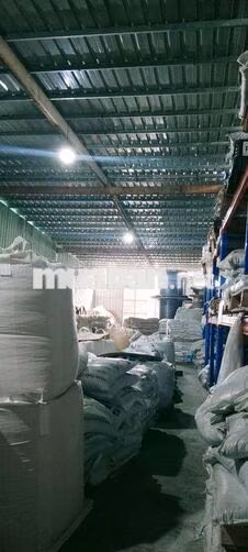 cho thuê 400m2 Tân Phước Khánh đường Container có bình điện
