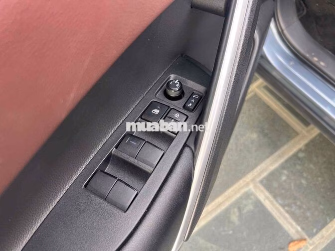 Toyota Cross 1.8 G 2022 Xám Nhập khẩu