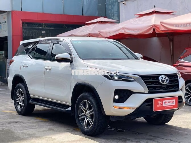 Fortuner 2.4G 4x2MT 2022 - HT Bank 75% - Giá TL