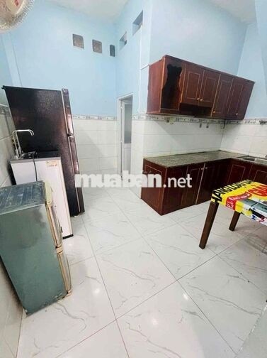 BÁN NHÀ HẺM 2 XE Ô TÔ RA VÀO SÁT MT NGUYỄN THỊ KIỂU 4 x 12 CHỈ 3,34 TY