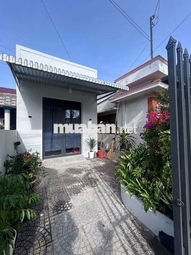 Chính chủ cho thuê nhà nguyên căn mặt tiền đường 8/3, Phường Thanh Đức