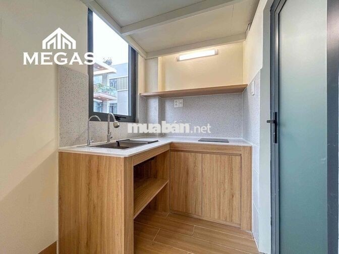 Phòng Duplex Ban Công— Ngã Tư Bình Thái  - Ga Metro - Đặng Văn Bi