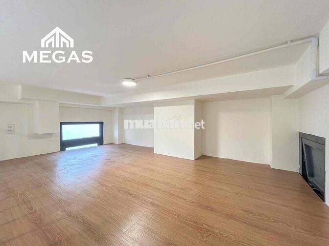 Phòng Duplex Ban Công— Ngã Tư Bình Thái  - Ga Metro - Đặng Văn Bi