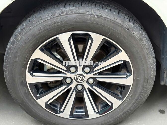 Avanza AT 2024 Trắng 76.308km (GIÁ CÒN GIẢM)