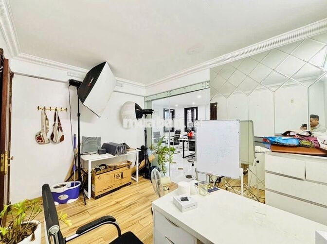 Cho thuê văn phòng Lê Trọng Tấn - Thanh Xuân lô góc 60m2 chỉ 9tr 