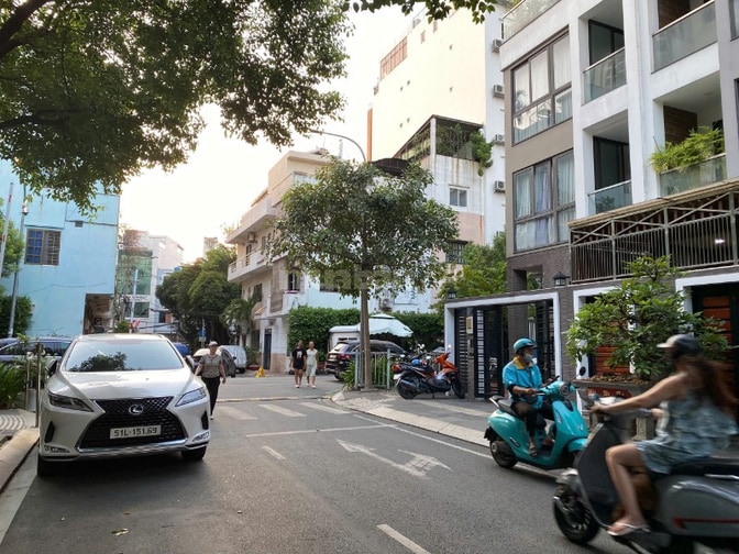 Mặt tiền nội khu Hà Đô Centrosa khu tập trung kinh doanh