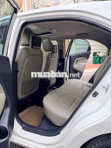 Kia Rio 1.4 AT Hatchback 5 chỗ 2015 Hàn Quốc