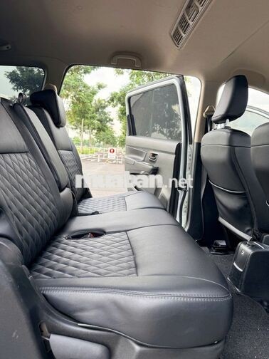 Suzuki Ertiga 2021 Số sàn Trắng 7 chỗ 47982 km