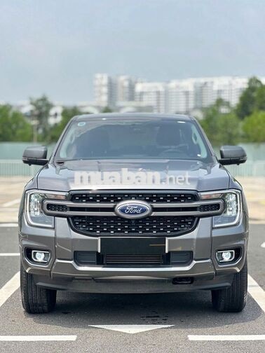 Ford Ranger XLS AT 4x2 2024 Ghi Xám 2.246 km
