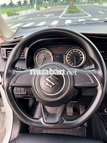 Suzuki Ertiga 2021 Số sàn Trắng 7 chỗ 47982 km