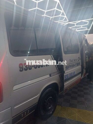 Mercedes-Benz Sprinter 2009 Bạc 900kg/6ng
