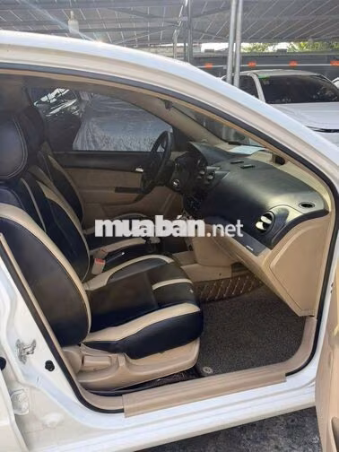 Chevrolet Aveo 2018 Số sàn 86000 km Trắng