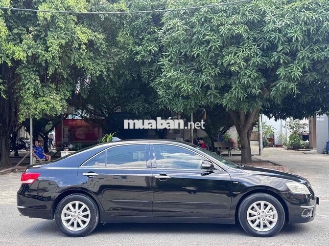 Bán Toyota Camry 2.4G đời 2010 xe đẹp không lỗi