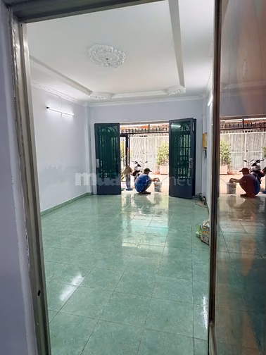 CHO THUÊ NHÀ MTNB 8M (XT) MINH PHỤNG, P.2, Q.11, 14TR.