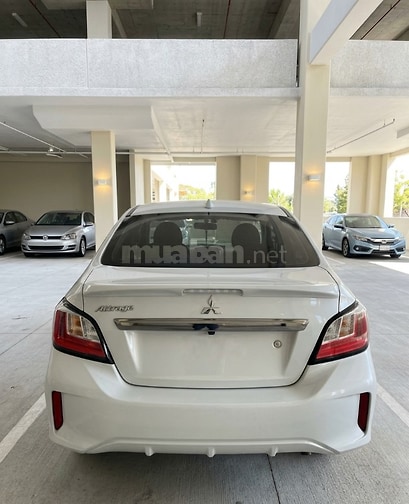 Xe 5 chỗ Mitsubishi, lướt 3.400Km,mới 99% Phim 3M, tiết kiệm xăng