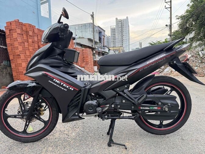 Xe số Excyte 50cc Đen Xăng