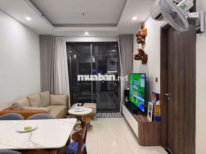 Bán căn hộ Q7 Boulevard Nguyễn Lương Bằng