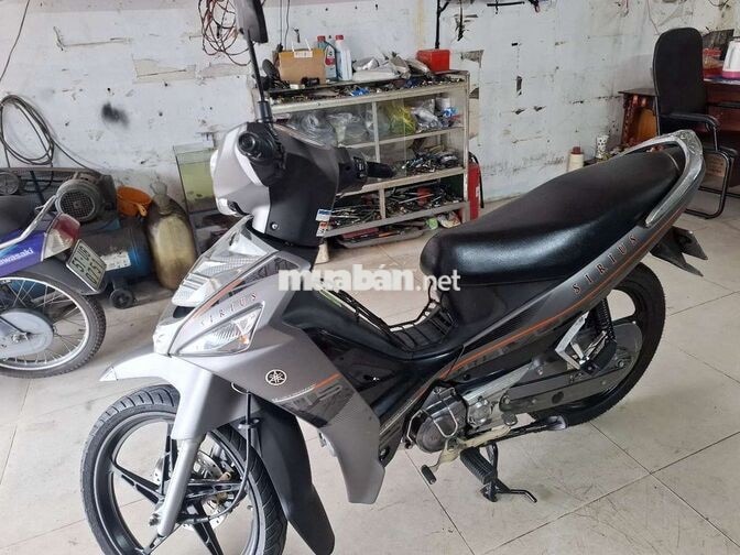 Yamaha Sirius Xám Xe số
