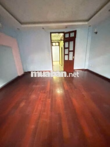 Nhà ngõ 98 phố Hạ Yên - Diện tích 60m2 x 5 tầng làm Vp, Lớp học, Kd on