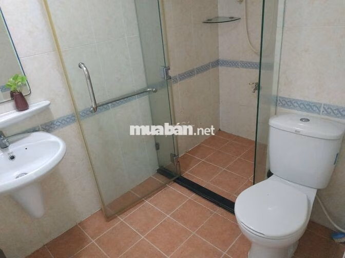 Bán Căn Hộ Ngô Gia Tự Quận 10 - 56m², 2 PN Lầu Cao , Giá 3.48 Tỷ