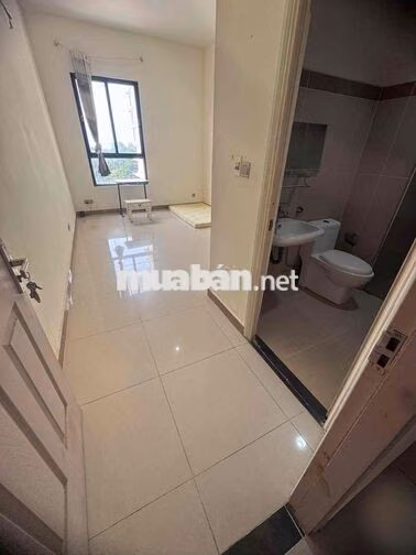 cần cho thuê phòng ngủ riêng trong căn hộ chung cư Đức khải quận 7