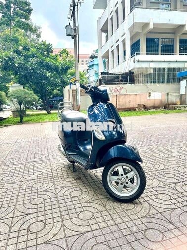 Piaggio Vespa LX125 3Vie phun xăng dt đời cuối