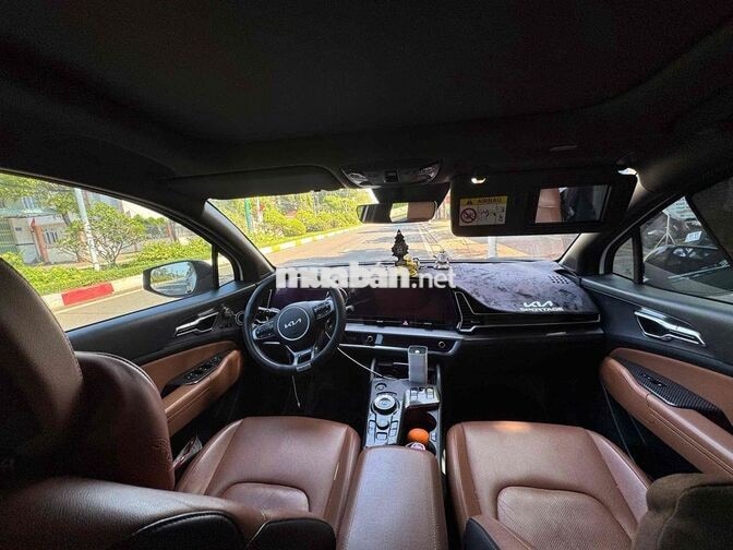 Kia Sportage SUV 5 chỗ màu Xám