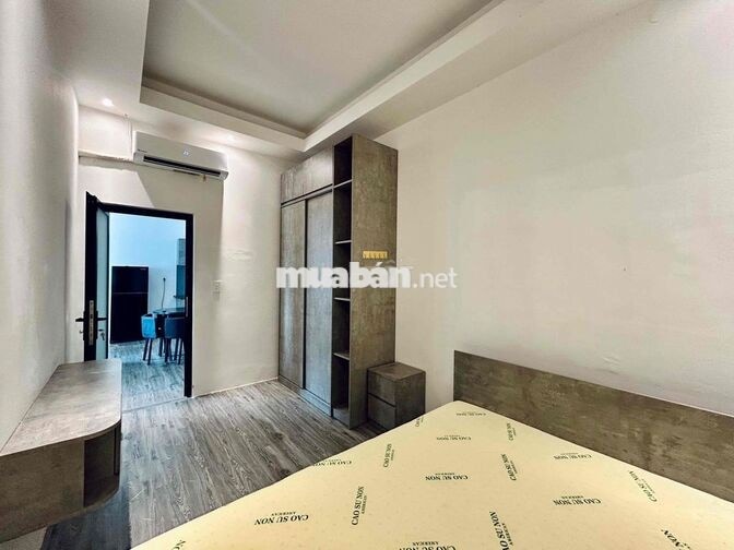2 Phòng Ngủ, 2 Ban Công Thoáng, Rộng 60m2, Gần Phố Phan Xích Long
