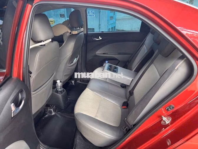 Kia Soluto 2022