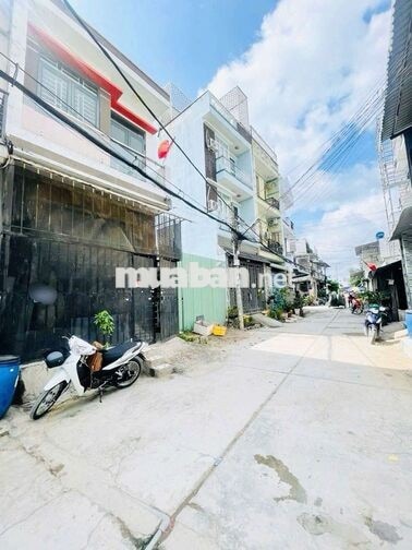 4x14 HXH Tỉnh Lộ 10 sát bờ kè Tham Lương chỉ 3.7 tỷ (TL) 