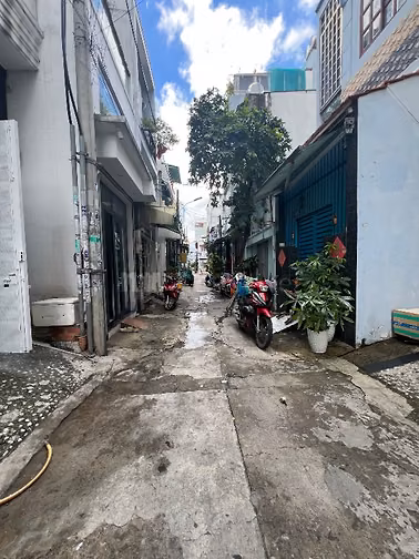 2Tầng 2PN HXH HƯƠNG LỘ 2 ngay 4xã giáp Quận Tân Phú 