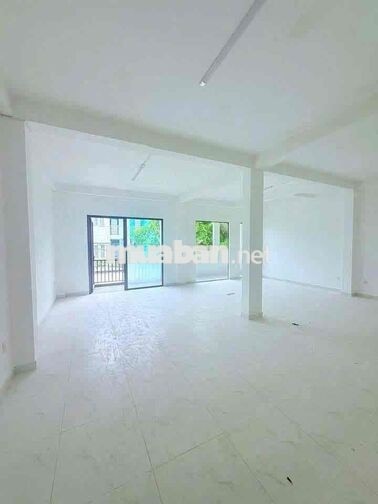 SIÊU PHẨM SIÊU RẺ - 48D Hồ Biểu Chánh, P.11, PN - 8x20m - Sàn suốt