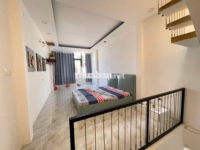 CHO THUÊ NHÀ KINH DOANH 3 PHÒNG NGỦ FULL NỘI THẤT MẶT ĐƯỜNG LÊ HỒNG