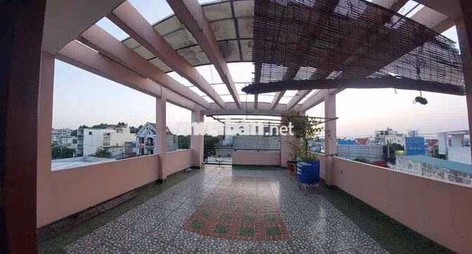 măt tiền kinh doanh gần trường Trần hưng đạo , hà huy giáp