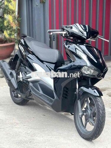 Honda Air Blade 125 2024 Đen bóng chính chủ