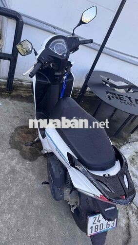 Honda Vision Tiêu chuẩn Trắng 5931 km