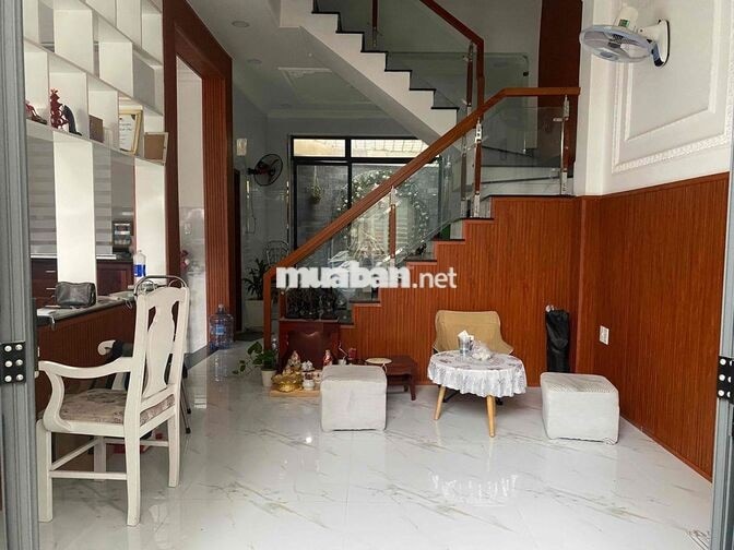 Phòng Vip cho sinh viên tổng tài