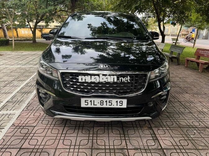 Kia Grand Sedona Premium Đen 50000 km
