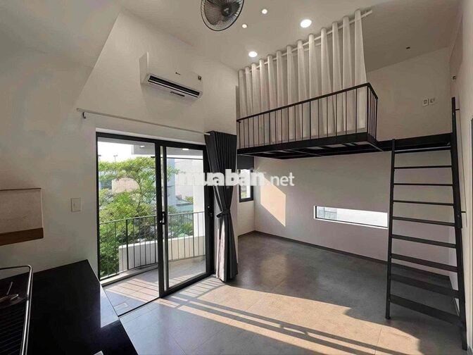 DUPLEX BAN CÔNG NGAY TRUNG TÂM QUẬN 10